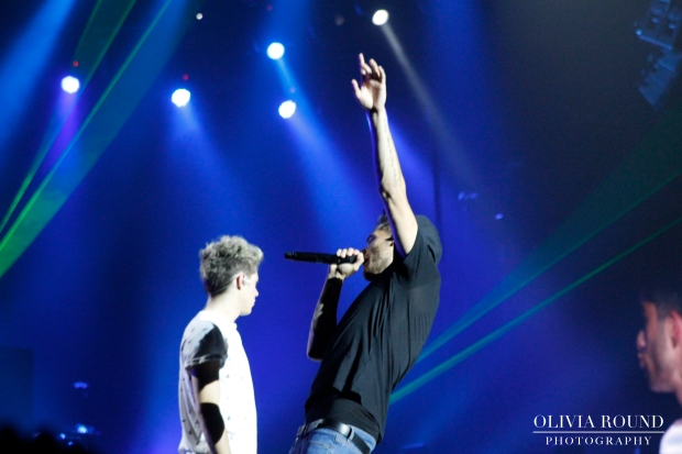 Liam hitting the high notes © Olivia Round 